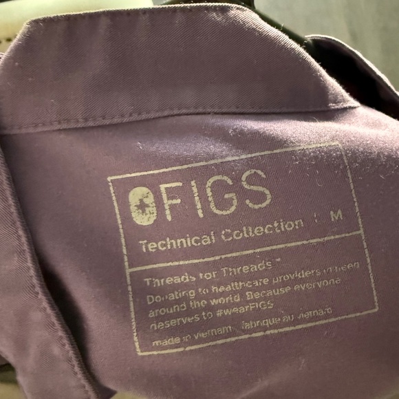 Figs Purple Shadow Rafaela Oversized Top (M) - Picture 3 of 4